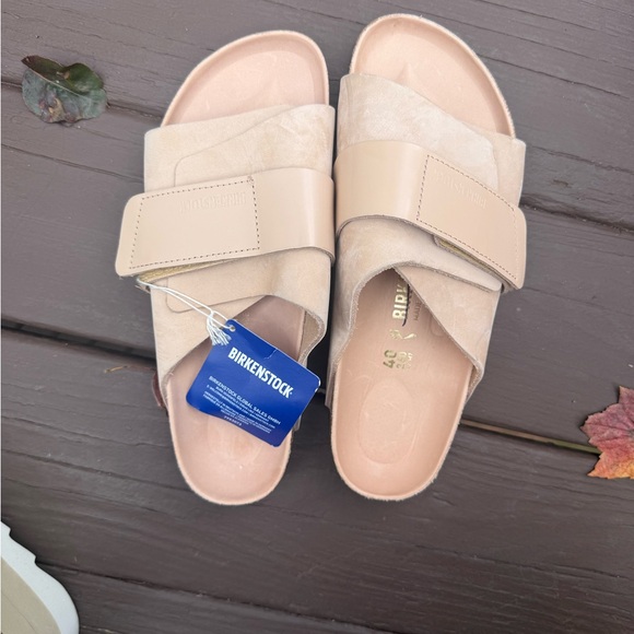 Birkenstock Women's Beige Slide Sandals - Picture 1 of 3